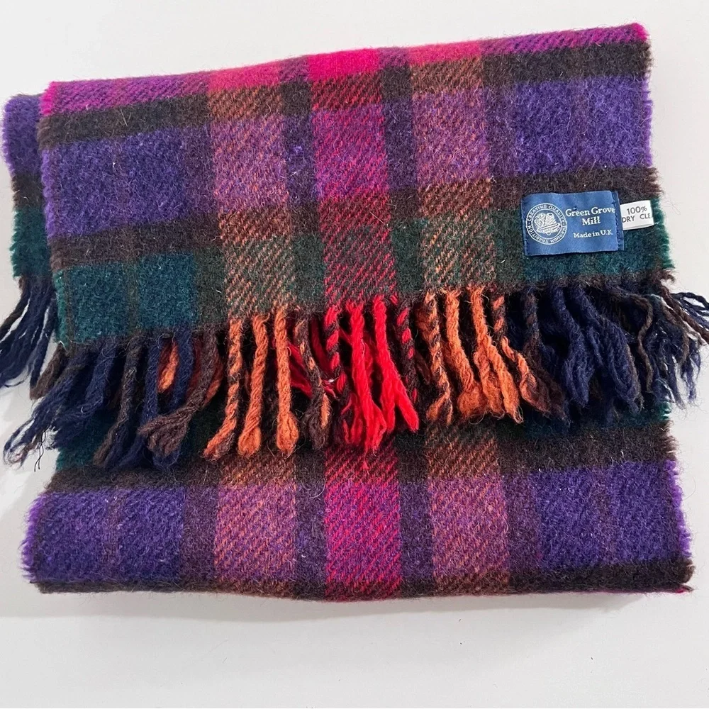Green Grove Weavers Scotland Multi Color Plaid Tartan Wool Fringe Scarf Unisex